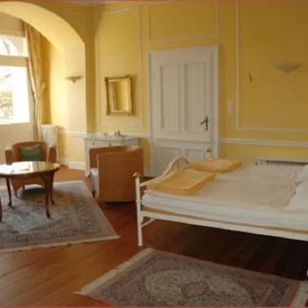 Schloss 3* Hohenerxleben